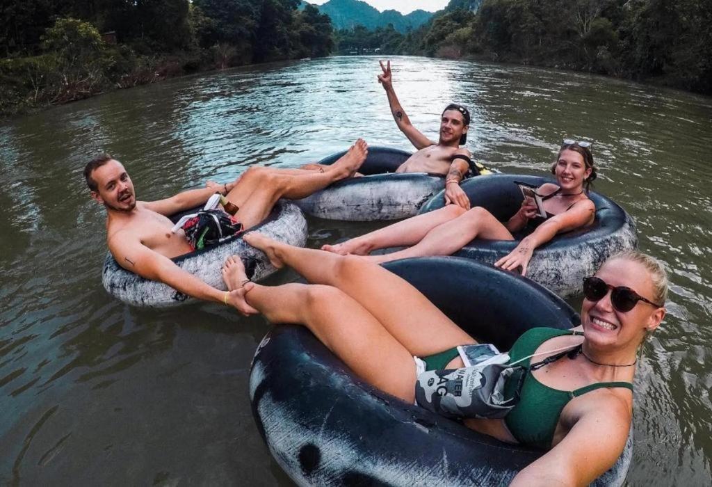 Lacasa Vang Vieng Hotel Extérieur photo