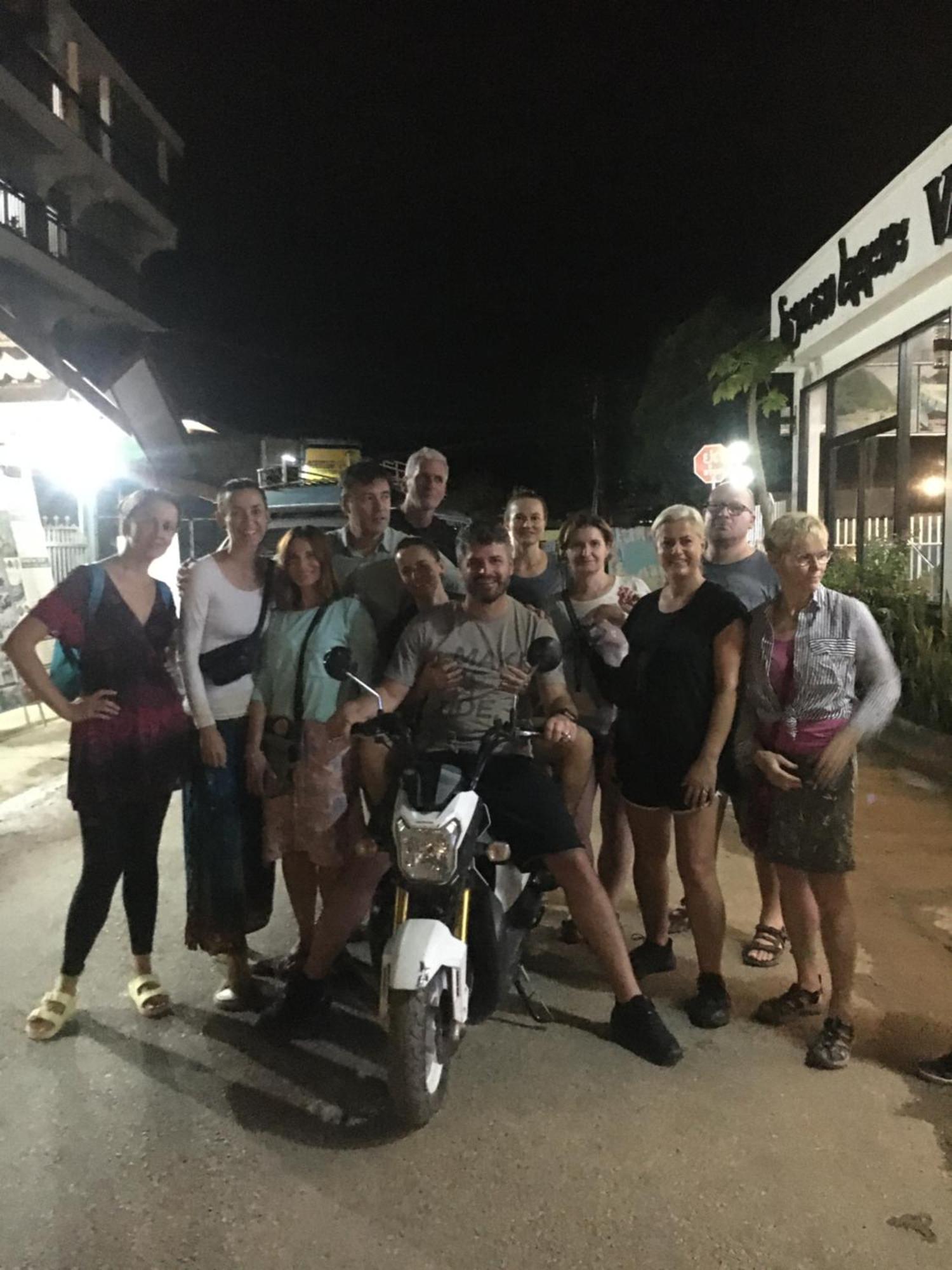 Lacasa Vang Vieng Hotel Extérieur photo